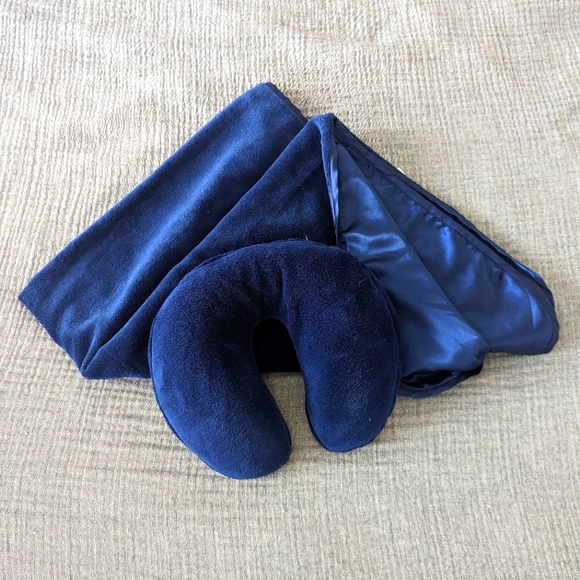 Brookstone Other Brookstone Spa Nap Blanket And Neck Pillow Set In